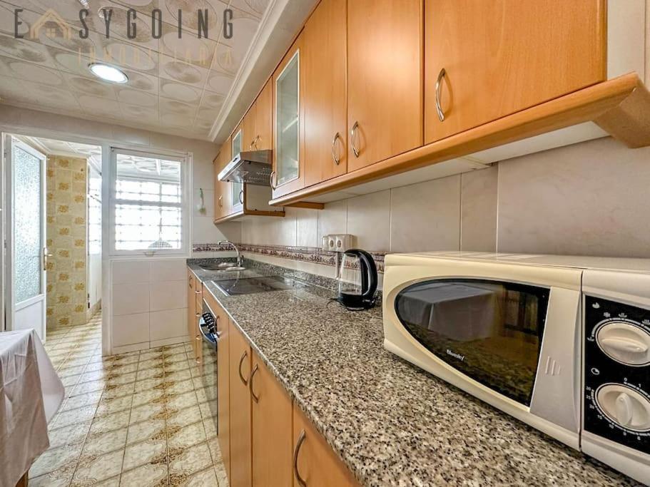 Bright Apartment In The Centre Santa Pola Esterno foto